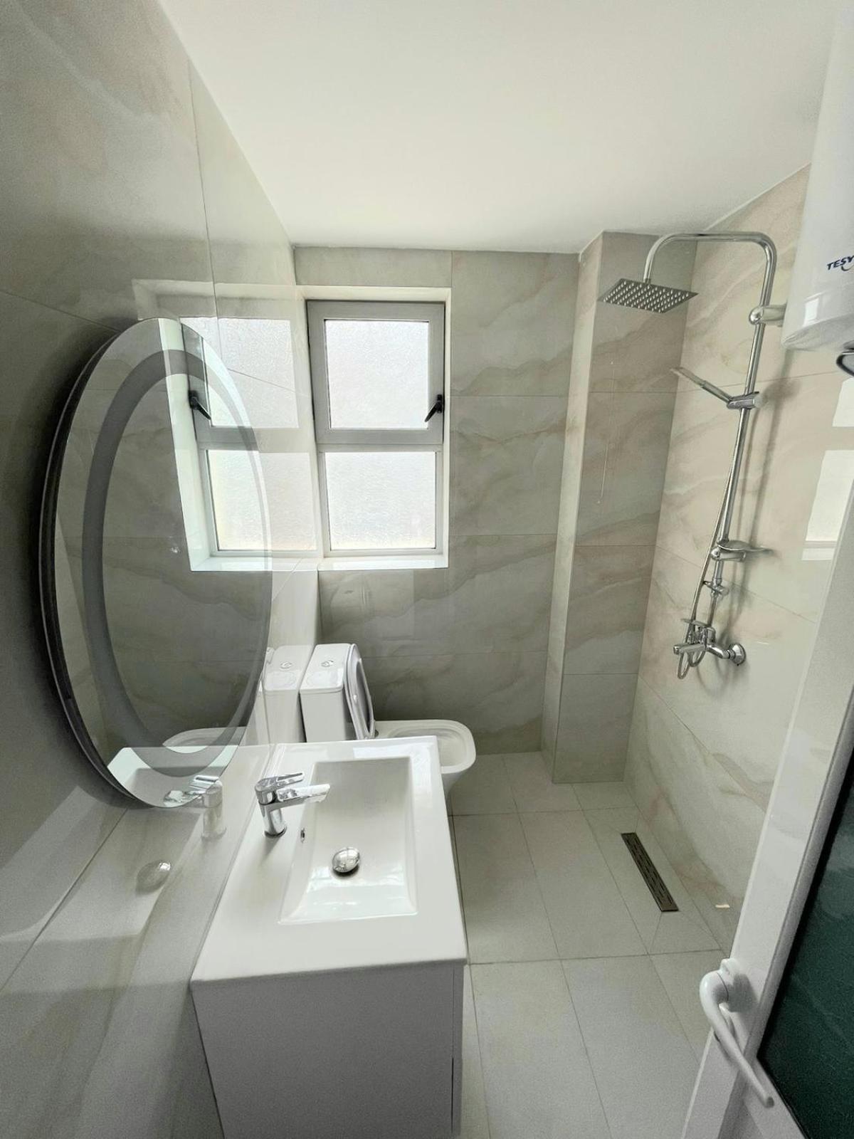 Vilma Apartment เบราท ภายนอก รูปภาพ