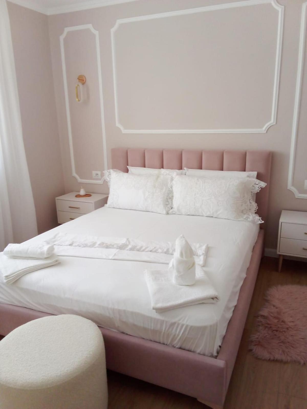 Vilma Apartment เบราท ภายนอก รูปภาพ