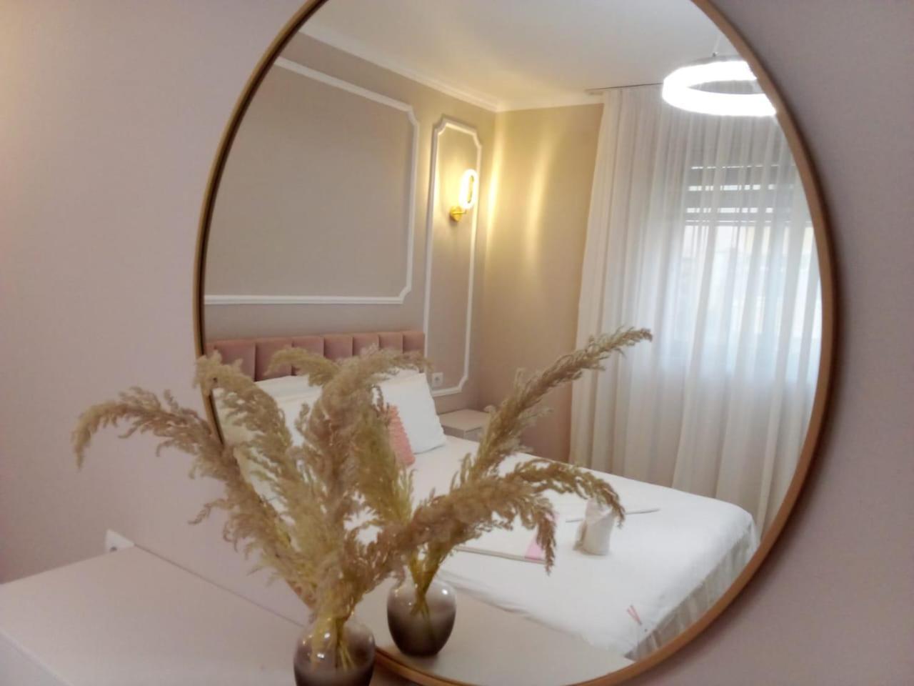 Vilma Apartment เบราท ภายนอก รูปภาพ